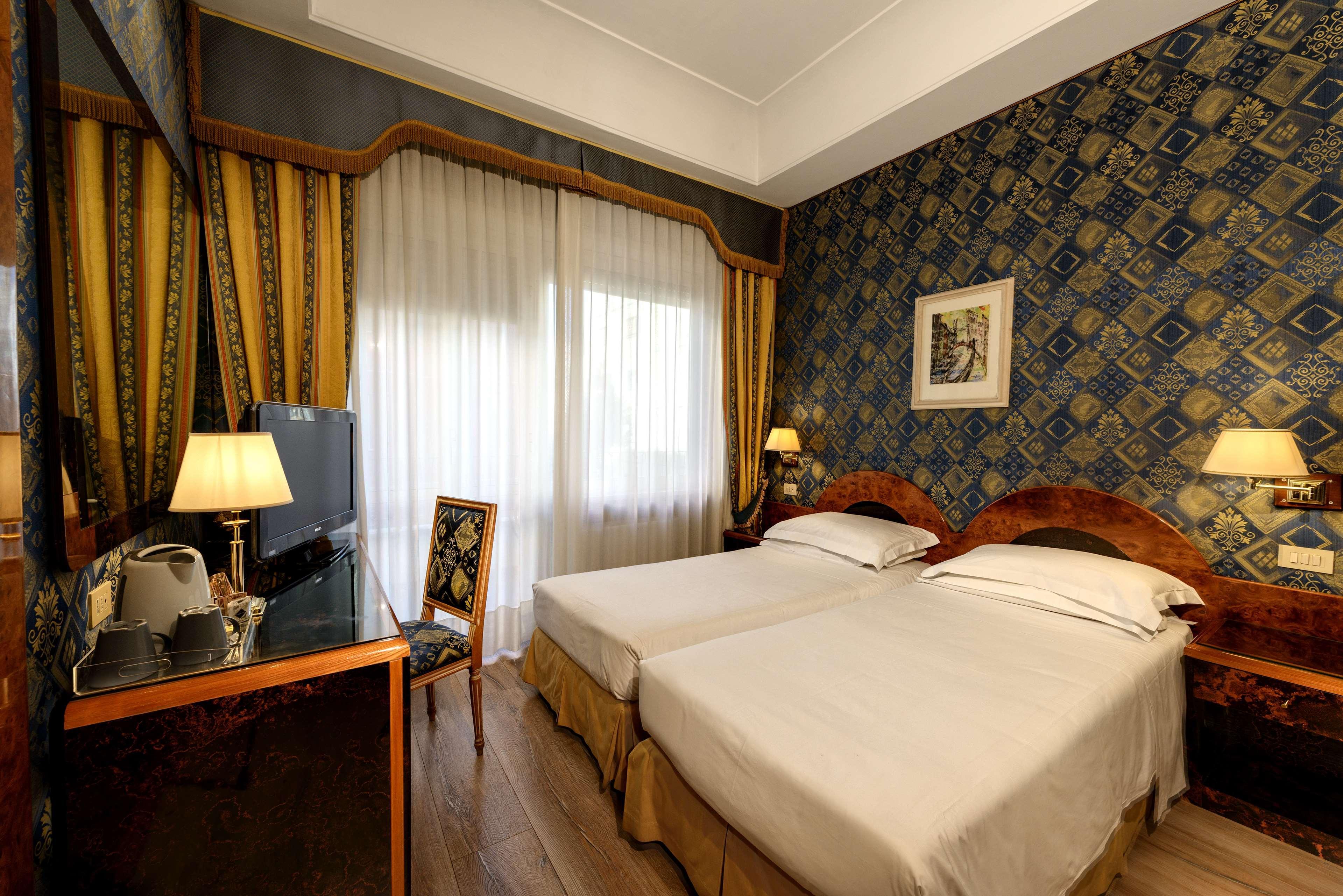 Best Western Hotel Rivoli Roma Esterno foto
